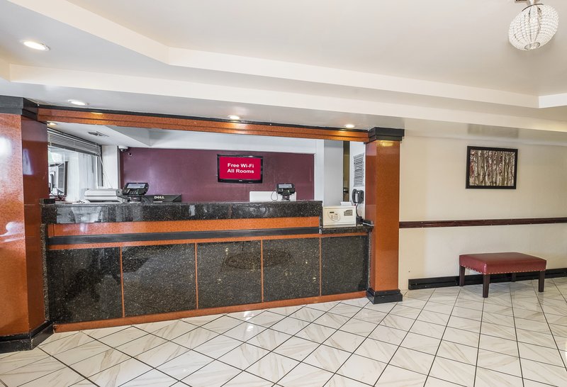 red roof inn hartford vernon