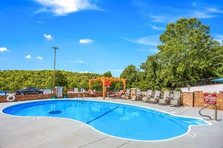 Rodeway Inn Branson, Brick House,Point Lookout>>Branson,2 star