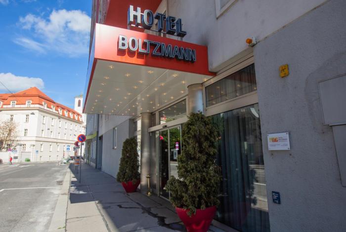 hotel boltzmann