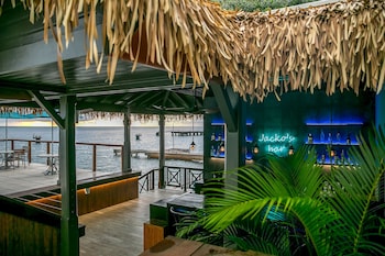 fort young hotel