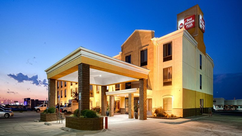 Best Western Plus Memorial Inn & Suites