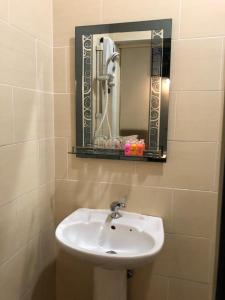 jasmine villa tropical garden