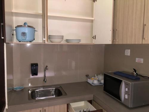 jasmine villa tropical garden