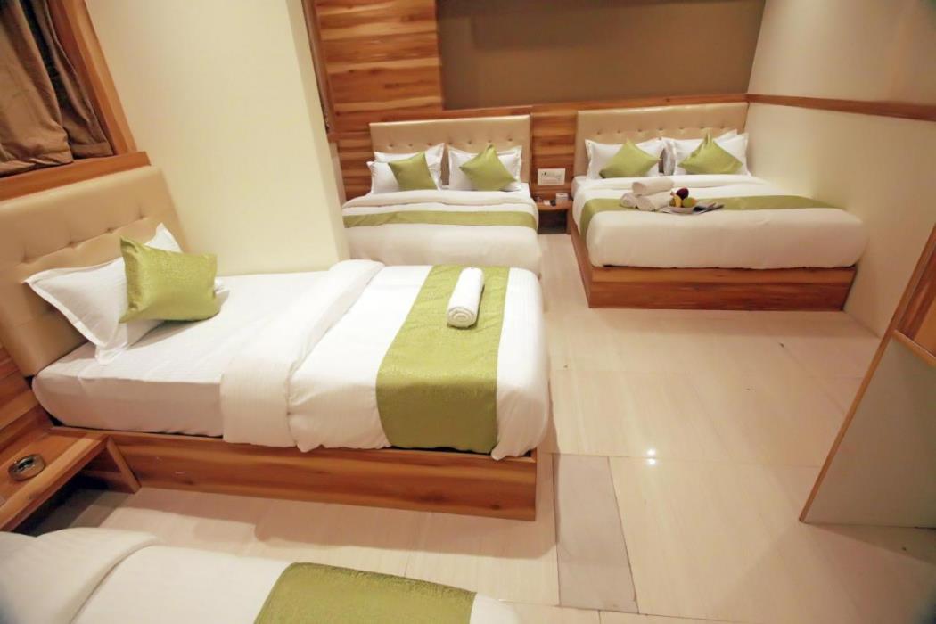 hotel al madina palace