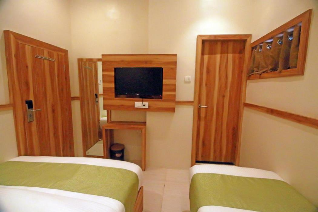 hotel al madina palace