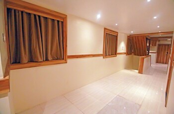 hotel al madina palace