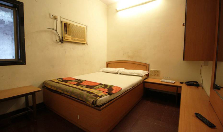 hotel hira palace
