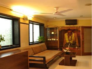 hotel hira palace