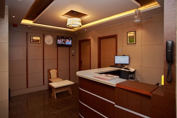 hotel leela