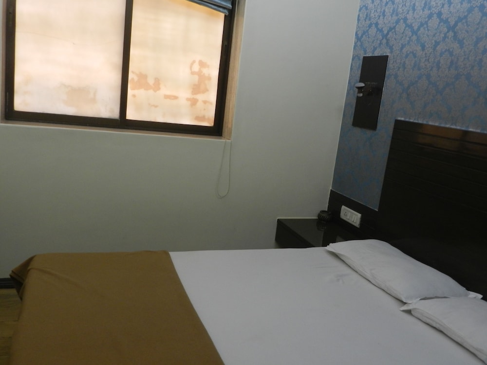 hotel sweet home