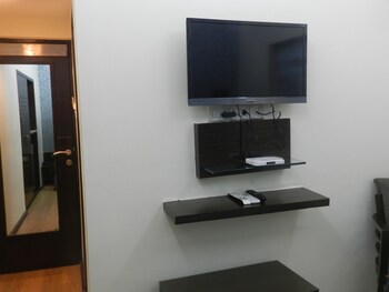 hotel sweet home