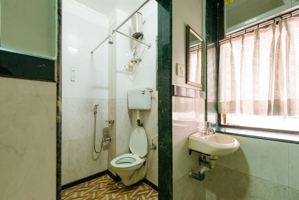 travellers inn mumbai