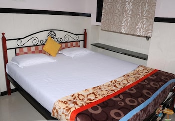 travellers inn mumbai