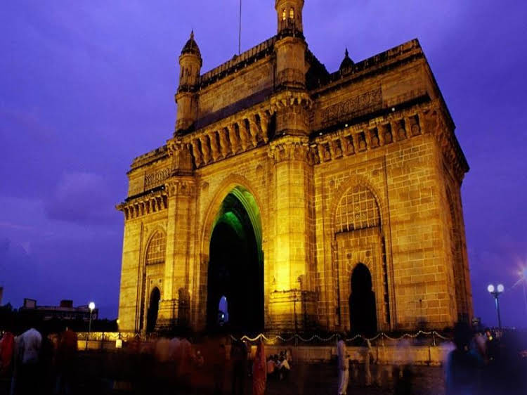 travellers inn mumbai