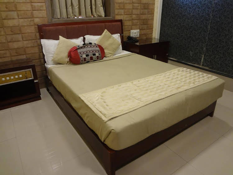hotel p a residency