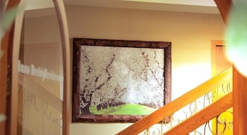 hanu reddy residences poes garden