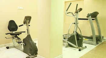 hanu reddy residences poes garden