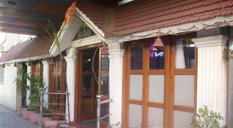 hotel manickam grand