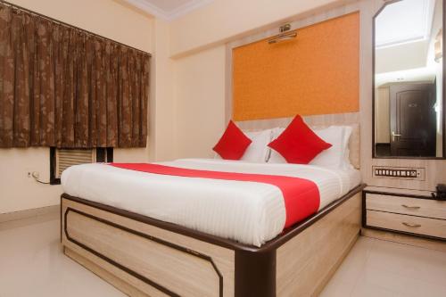 hotel solitaire vashi