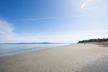qualicum beach