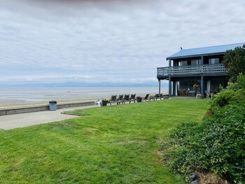 qualicum beach