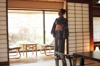 onishiya suishoen