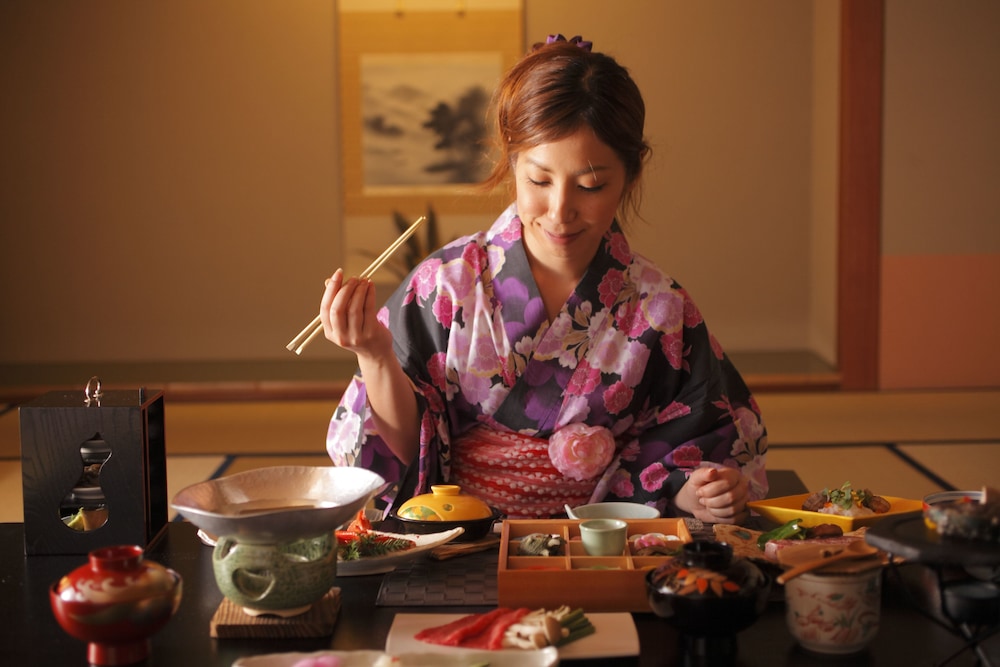 onishiya suishoen