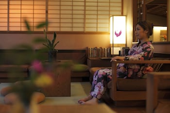 onishiya suishoen