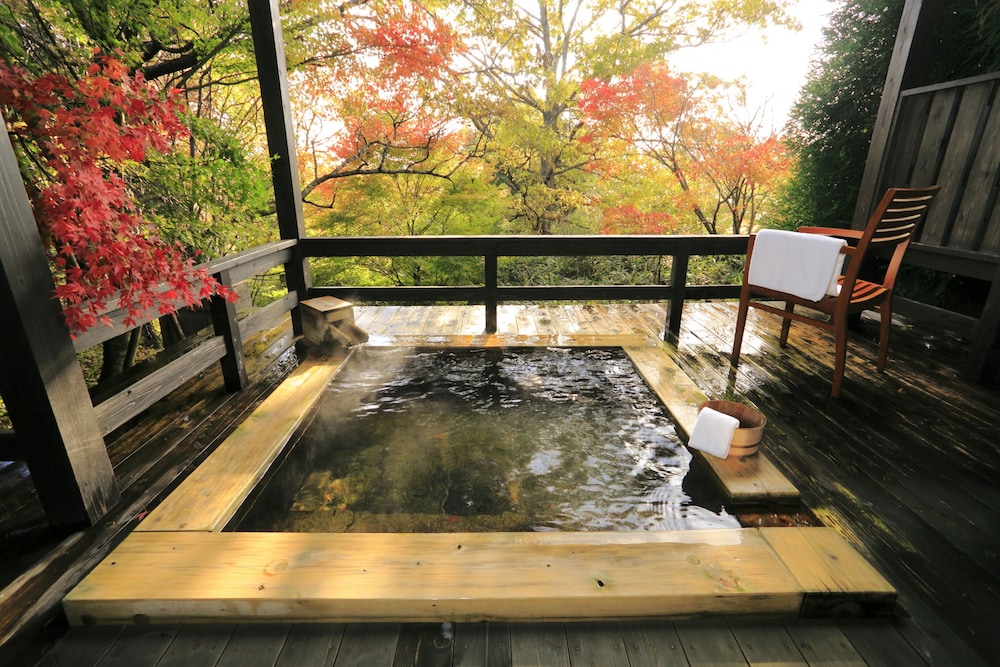 hoshino resorts kai aso