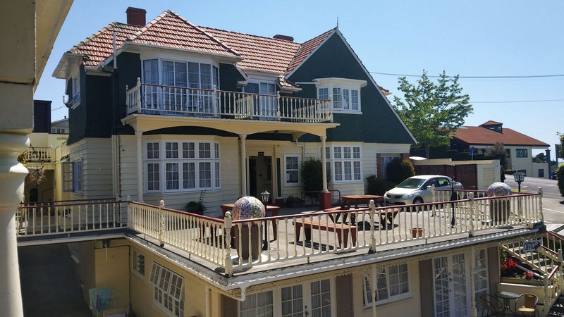 colonial city motel and conference centre