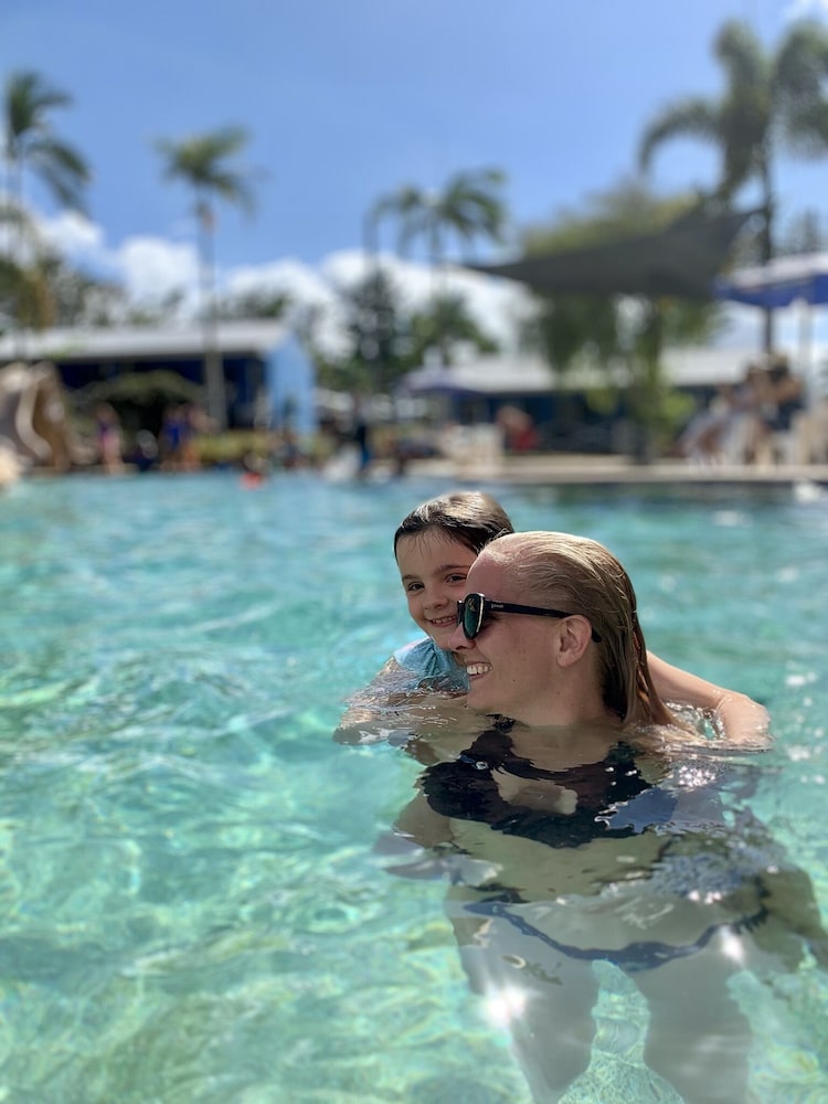 lake tinaroo holiday park