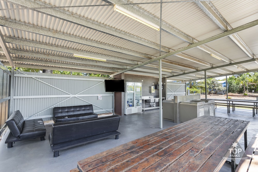 lake tinaroo holiday park