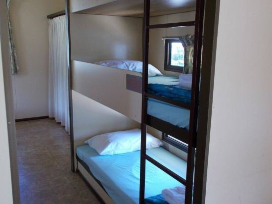 lake tinaroo holiday park