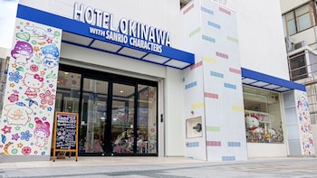 hotel okinawa with sanrio characters