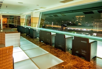 hotel okinawa with sanrio characters