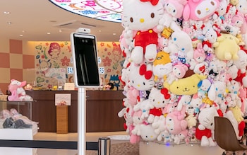 hotel okinawa with sanrio characters