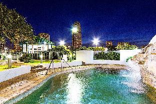 the waterford on main beach