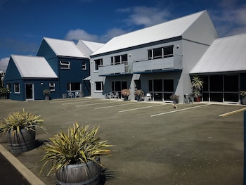 Phoenix Motel,Pleasant Point>>Christchurch,4 star