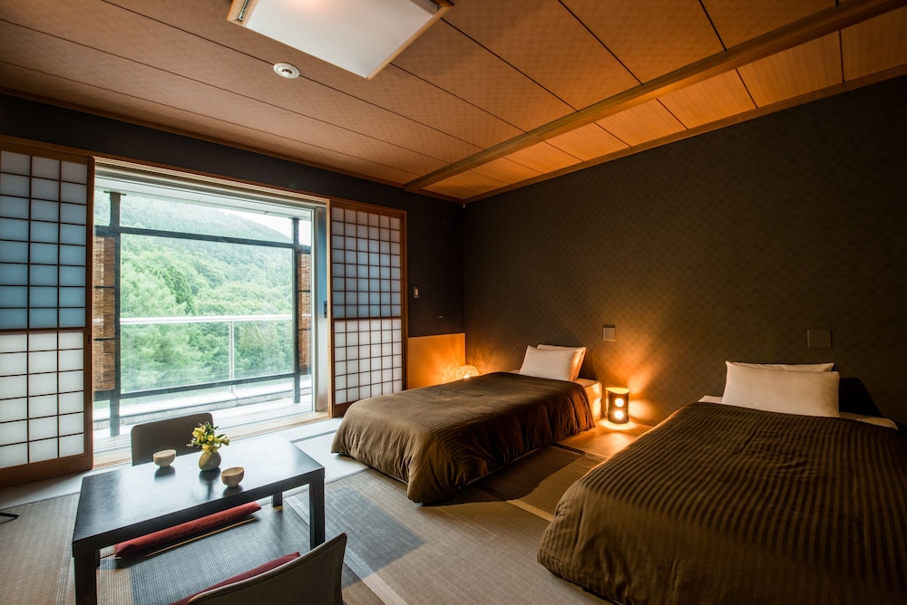 takamiya rurikura resort