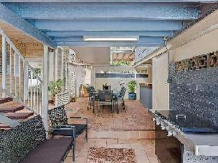Clifford Park Holiday Motor Inn,Newtown>>Lockyer,4 star