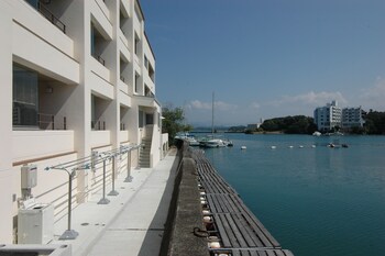 shirahama