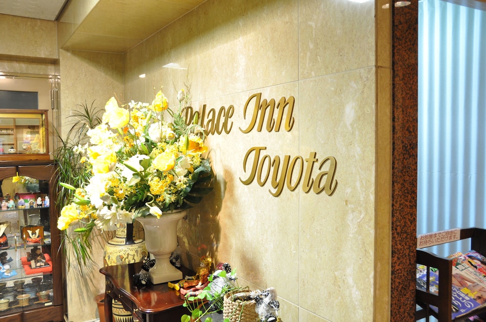 palace inn toyota