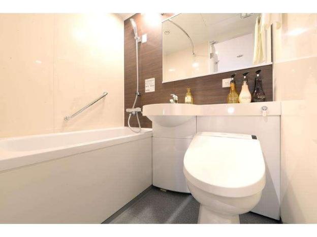 vessel inn ueno iriya station