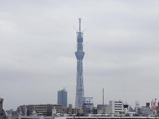 vessel inn ueno iriya station