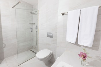 riviera spa resort adults only