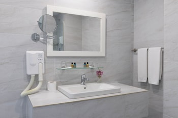 riviera spa resort adults only