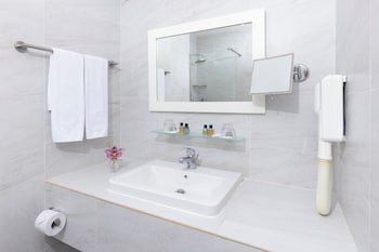 riviera spa resort adults only