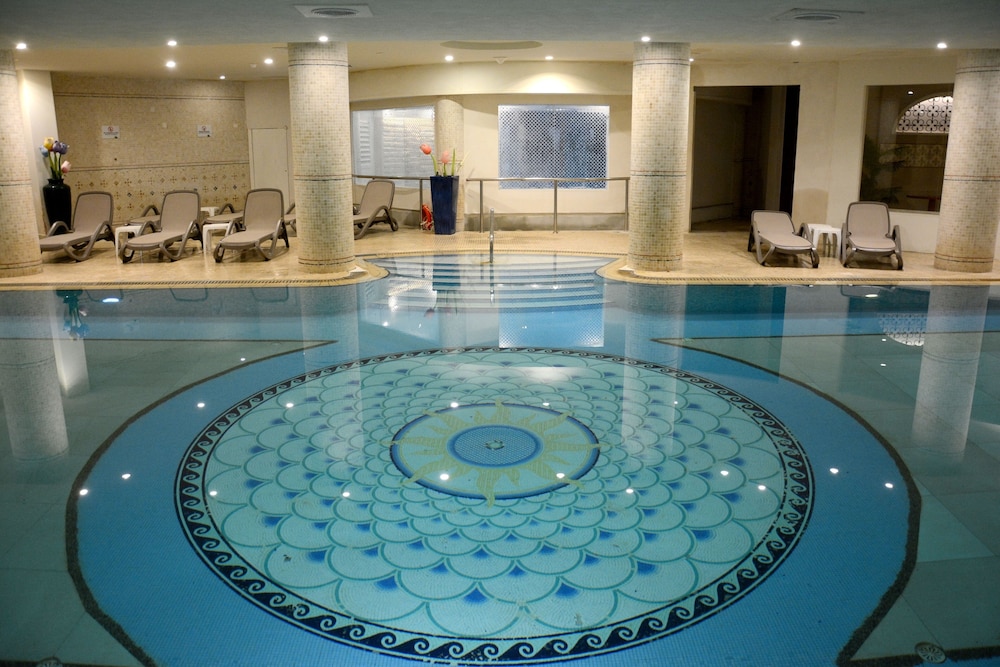 riviera spa resort adults only