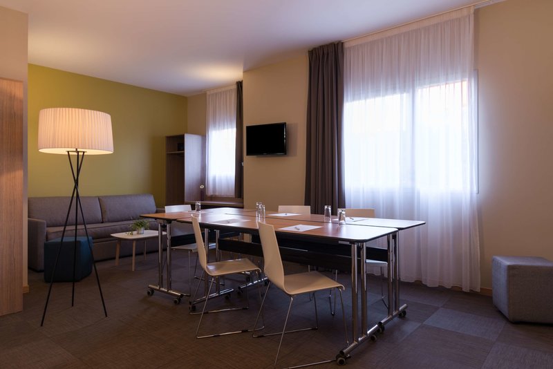 the originals city hotel ecoparc montpellier est