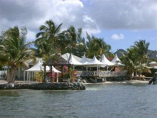 Hommage Hotel & Residences,Les Terres Basses>>Colombier,4 star